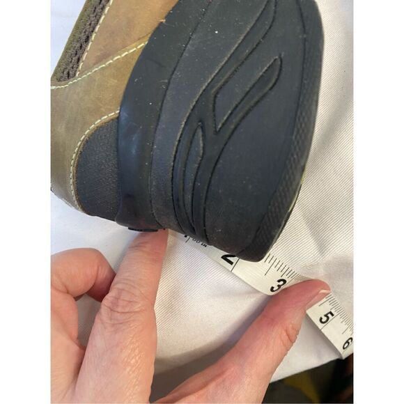 Ahnu Womens US 8.5 Olivia Wedge Brown Leather Heels Mary Janes Comfort Heel 3 in - Picture 5 of 7